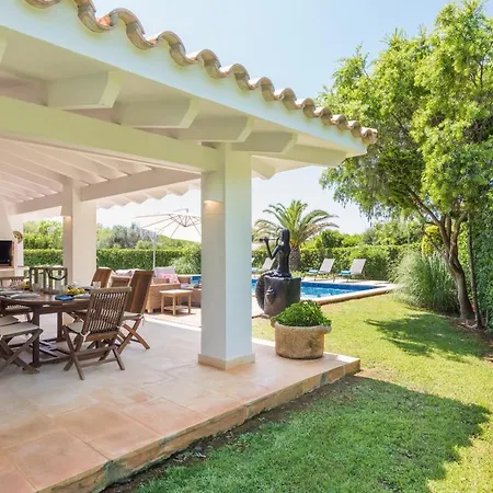 Sirena - Cap Den Font