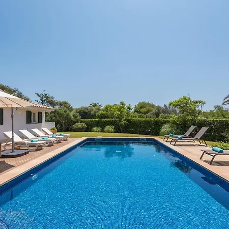 Sirena - Cap Den Font